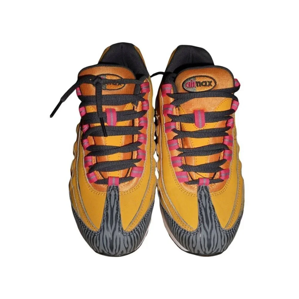 2013 Nike Air Max 95 Gold/Pink/Anthracite Running Shoes! Size 5.5Y